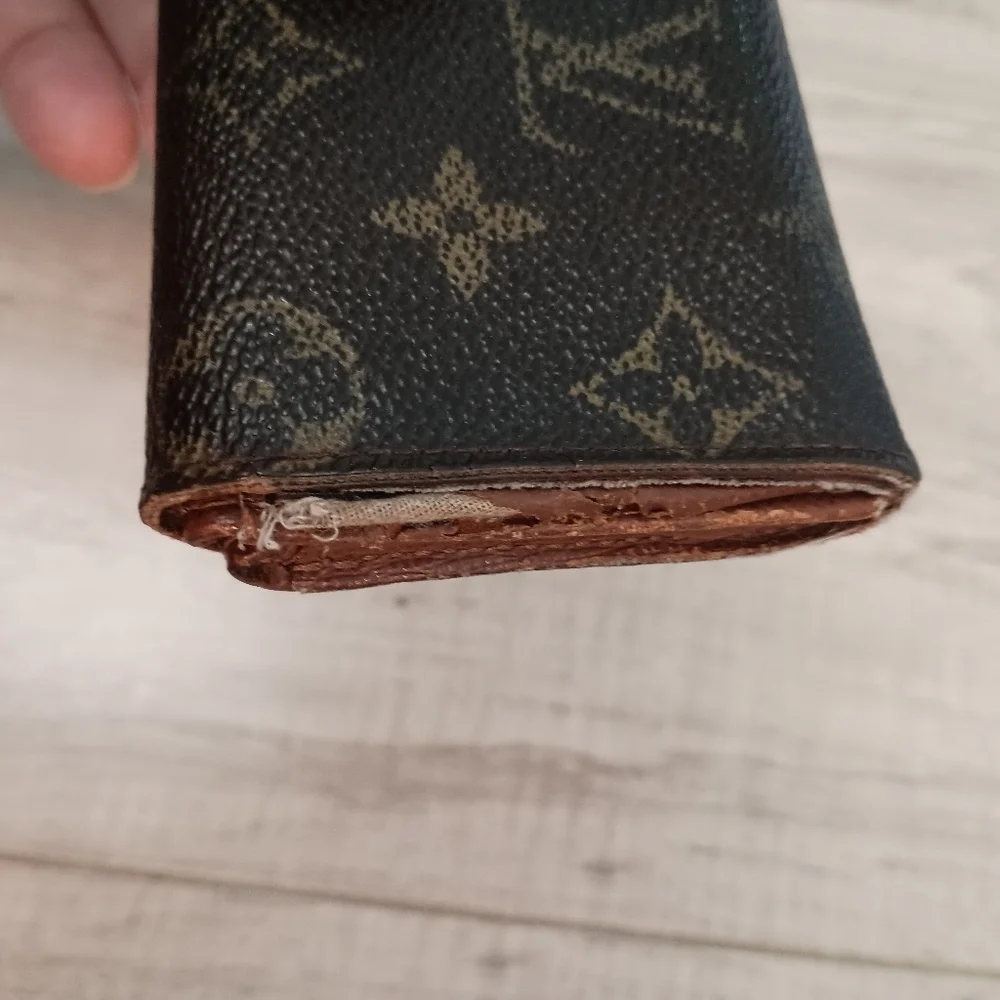 Authentic Louis Vuitton LV Micro Brown Folding Monogram Leather Card Wallet Smal